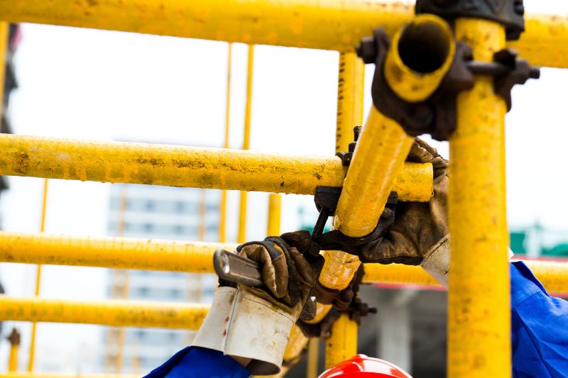 Scaffolding by Ultimate Heights